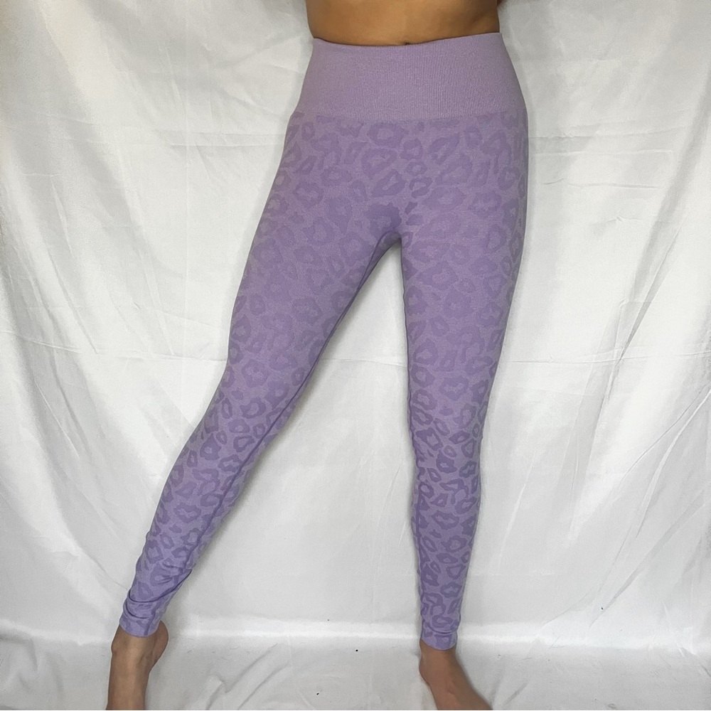 Gym cheetah leggings